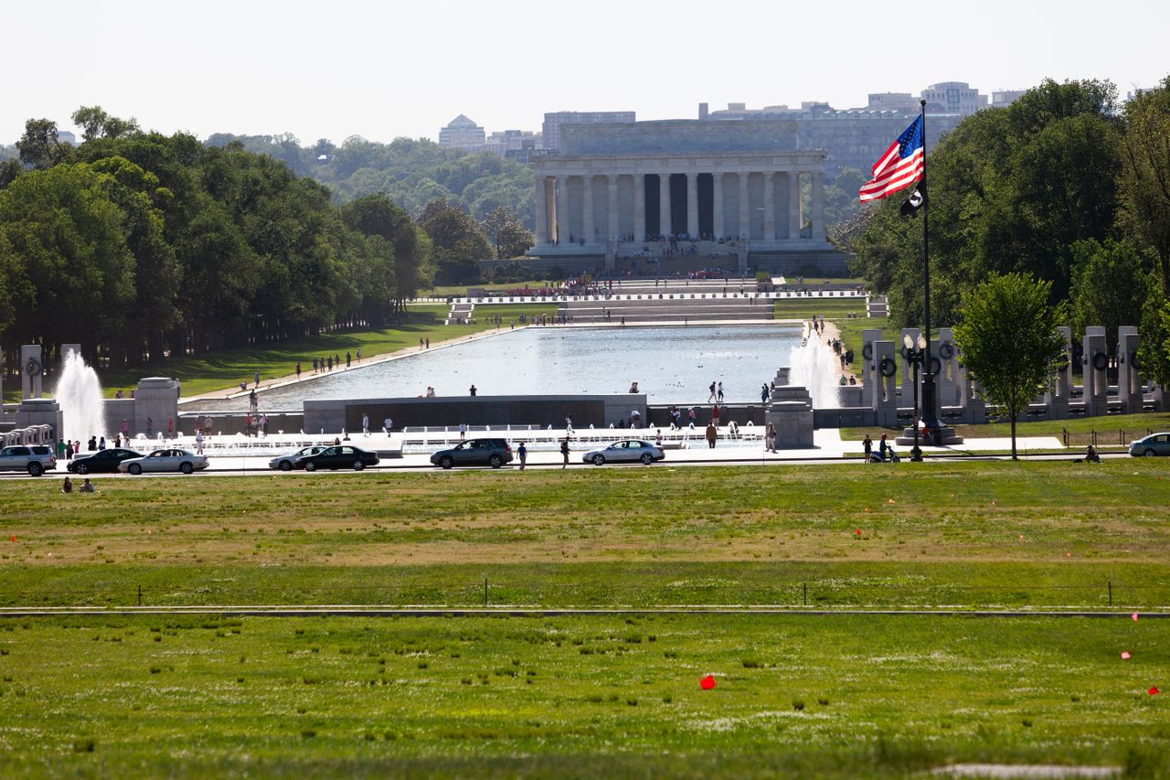 US drops Hearn Reflecting Pool vandalism charge