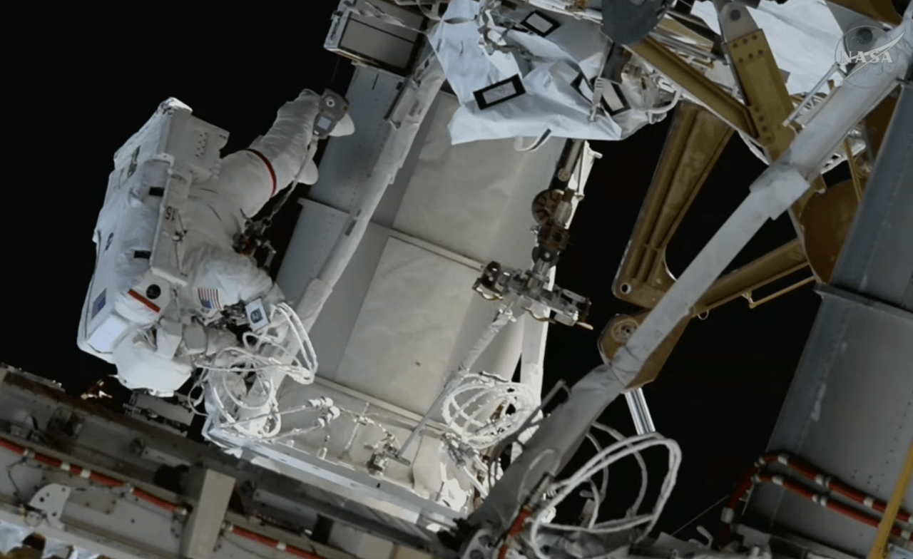 VIDEO: NASA Astronauts Spend Over Six Hours in Space